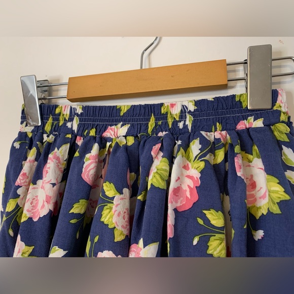 Summer skirt - Picture 3 of 9